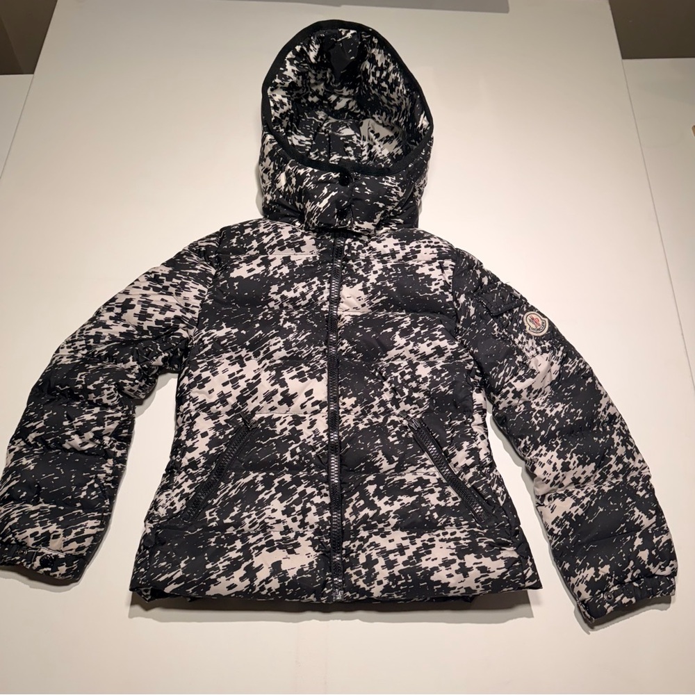 Moncler Kids 8Y Hooded Down Puffer Jacket Black White Camo Authentic